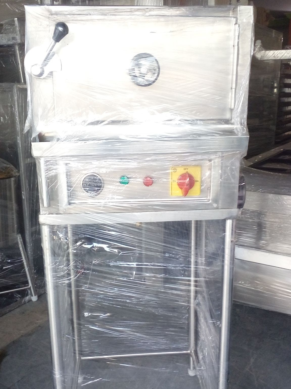 ELECTRICAL IDLY BOX 60 & 80 PCS