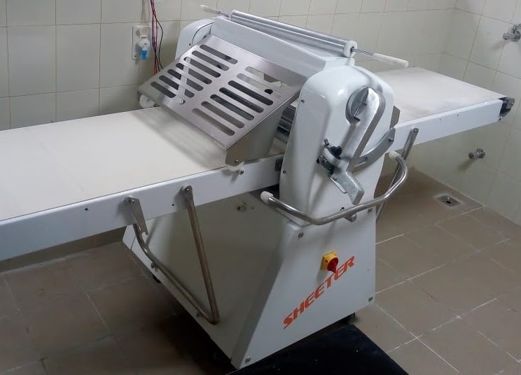 DOUGH SHEETER